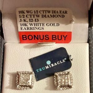 TruMiracle Silver Diamond Stud Earrings